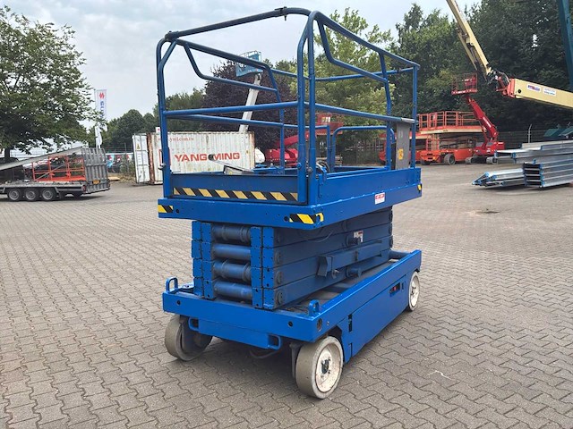 2008 upright x 32 n hoogwerker - afbeelding 1 van  16