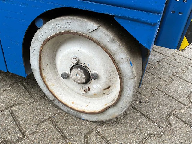 2008 upright x 32 n hoogwerker - afbeelding 14 van  16