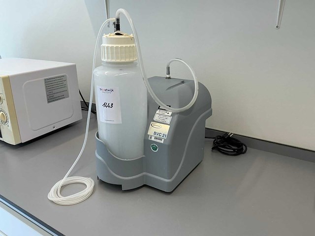 2008 vacuubrand bvc 21 nt vacuümpomp - afbeelding 1 van  5