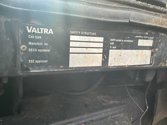 2008 valtra t191 vierwielaangedreven landbouwtractor - afbeelding 25 van  33