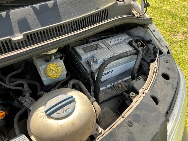 2008 volkswagen transporter 2.5 tdi 340 bedrijfswagen - afbeelding 1 van  7