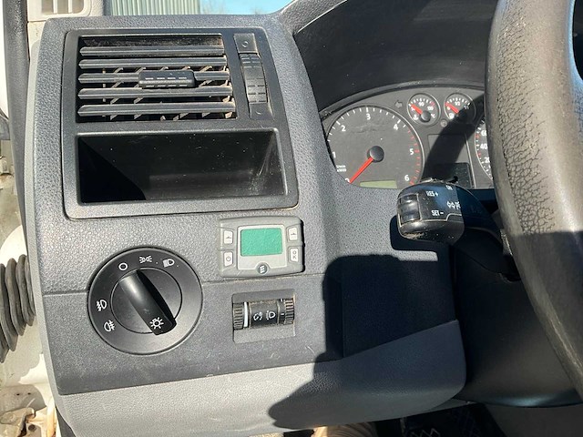 2008 volkswagen transporter bedrijfswagen - afbeelding 2 van  10