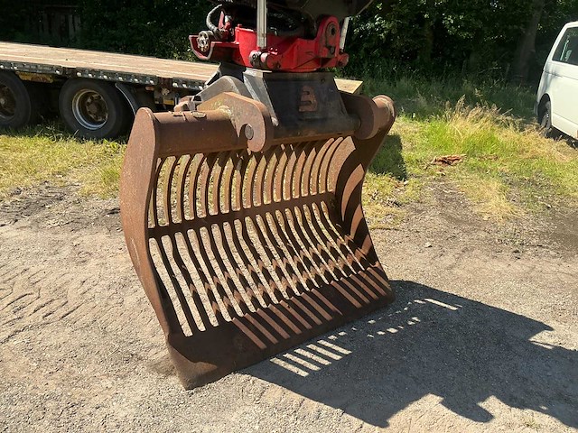 2008 volvo ew140c banden graafmachine met kanteljuk en rotator - afbeelding 6 van  50