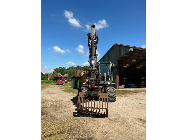 2008 volvo ew140c banden graafmachine met kanteljuk en rotator - afbeelding 34 van  50