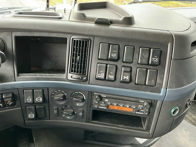 2008 volvo fh480 10x4r vrachtwagen - afbeelding 38 van  63