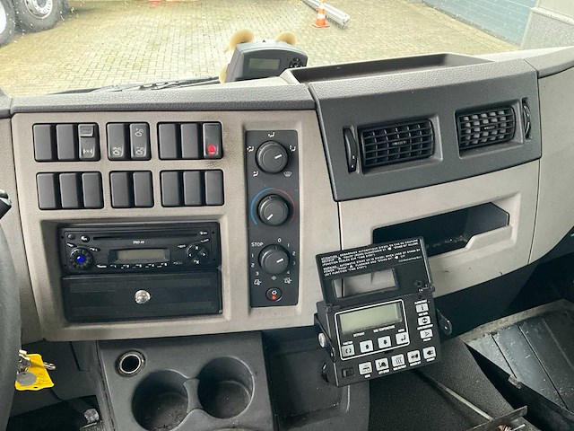 2008 volvo fl koelwagen - afbeelding 13 van  13