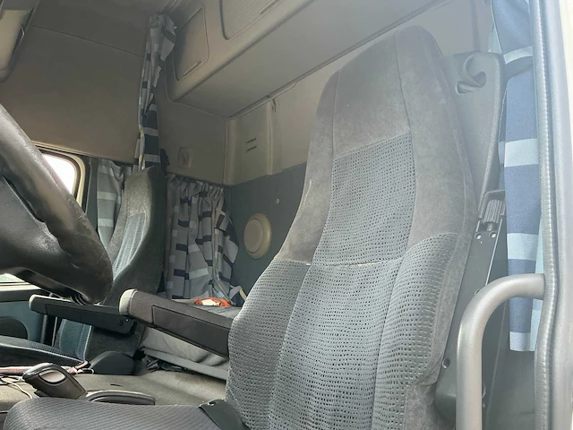 2008 volvo fm 390 vrachtwagen 4x2 - afbeelding 29 van  62