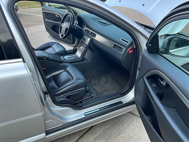 2008 volvo s80 2.5 t momentum personenauto - afbeelding 15 van  28