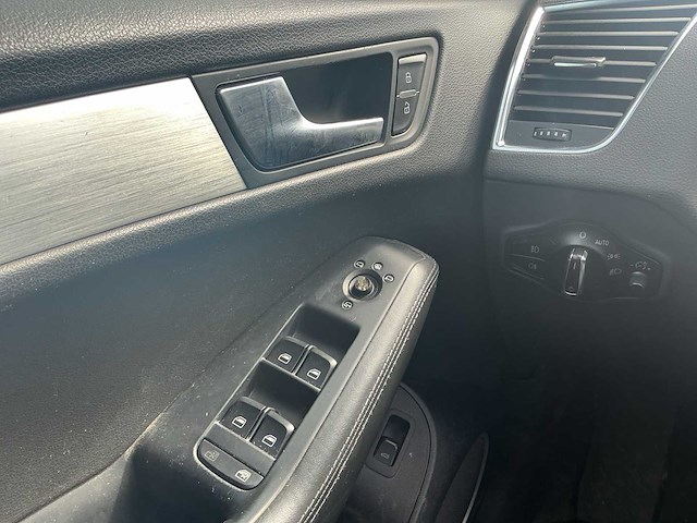 2009 - audi - q5 - 3.0 tdi q. pro line - personenauto - afbeelding 6 van  6