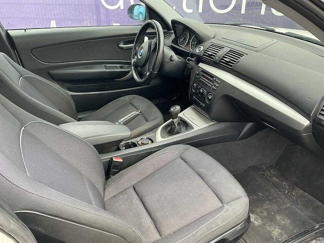 2009 - bmw - 1-serie - 116i - personenauto - afbeelding 7 van  11