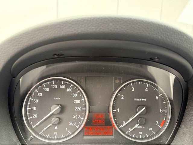 2009 - bmw - 318i business line - personenauto - afbeelding 7 van  19