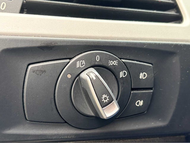 2009 - bmw - 318i business line - personenauto - afbeelding 8 van  19