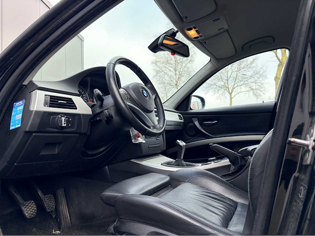 2009 - bmw - 318i business line - personenauto - afbeelding 18 van  19
