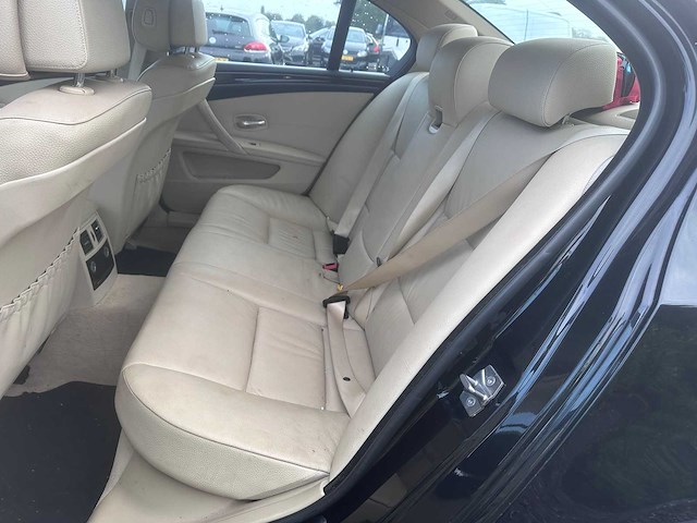 2009 - bmw - 5-serie - 523i automaat bns edition ii - 05-kbn-8 - afbeelding 5 van  12