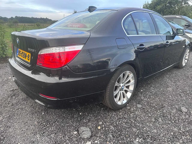 2009 - bmw - 5-serie - 523i automaat bns edition ii - 05-kbn-8 - afbeelding 12 van  17