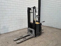 2009 - caterpillar - stapelaar - afbeelding 7 van  15