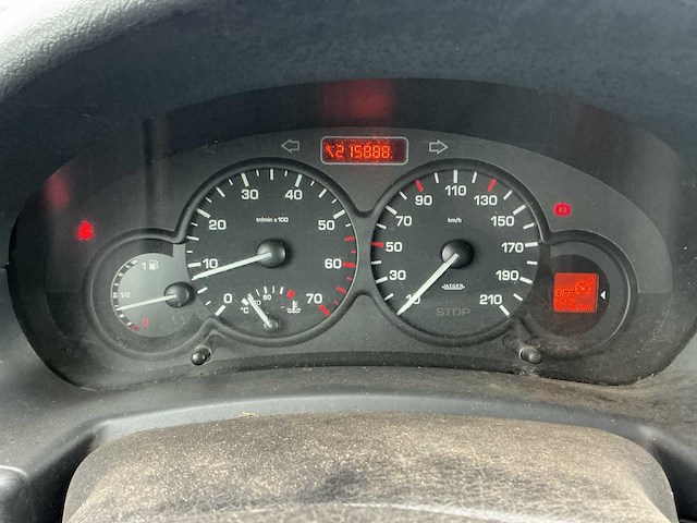 2009 - citroen - berlingo - 1.6 hdi 600 first - bedrijfswagen - afbeelding 3 van  9