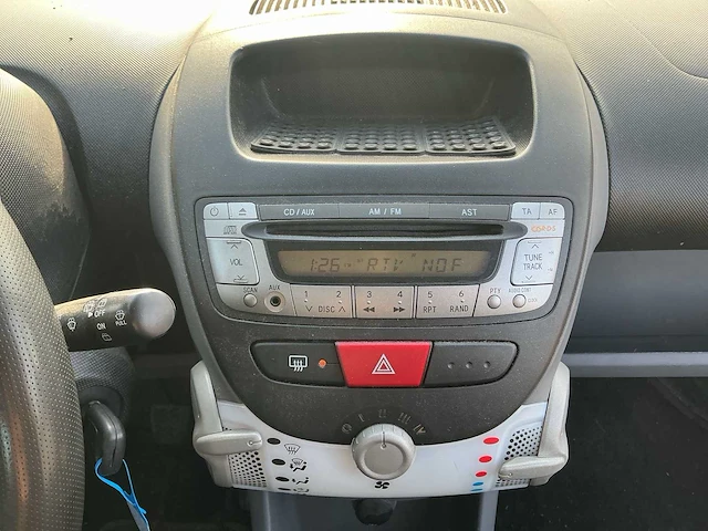 2009 - citroen - c1 - 1.0-12v ambiance - personenauto - afbeelding 10 van  11