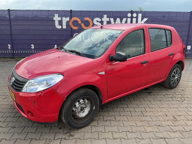 2009 - dacia - sandero - 1.2 - personenauto - afbeelding 1 van  10