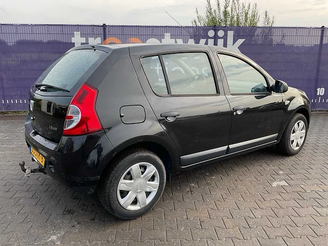 2009 - dacia - sandero - 1.2 ambiance - personenauto - afbeelding 6 van  11