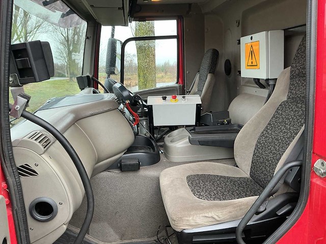 2009 - daf - fan cf 75 - vrachtwagen - afbeelding 16 van  48