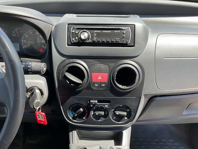 2009 - fiat - fiorino - 1.3 mj sx - bedrijfswagen - afbeelding 2 van  13