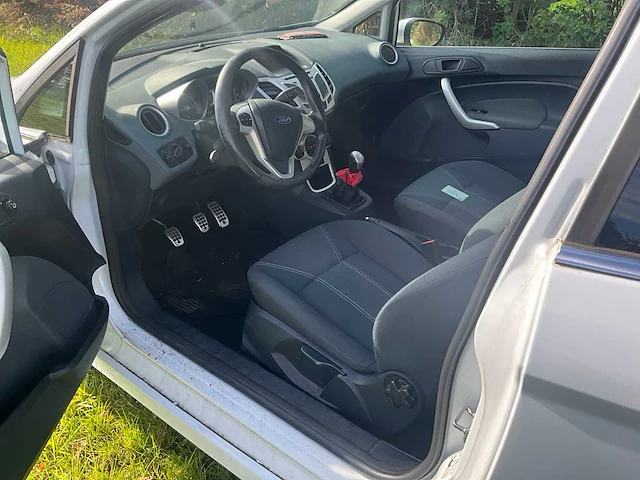 2009 - ford - fiesta - 1.25 ghia - personenauto - afbeelding 24 van  28