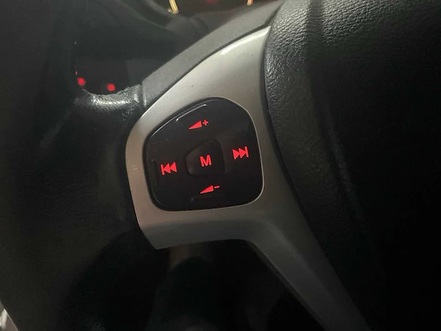 2009 - ford - fiesta - 1.25 ghia - personenauto - afbeelding 9 van  28