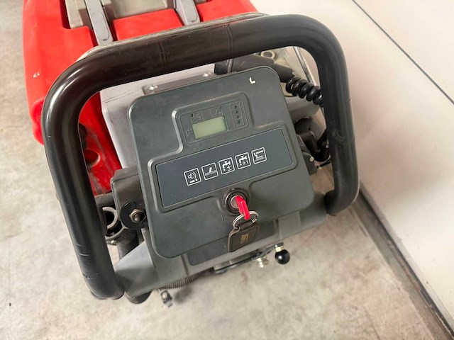 2009 - hako - hakomatic b45 cl - cleaning machine - afbeelding 4 van  11