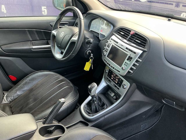 2009 - lancia - delta - 1.4-16v platino - personenauto - afbeelding 6 van  11