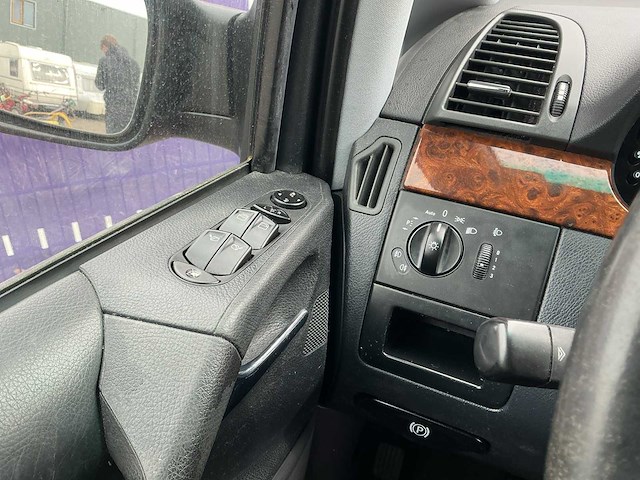 2009 - mercedes-benz - viano - 3.0 cdi dc v6 amb. lang - bedrijfswagen - afbeelding 7 van  17