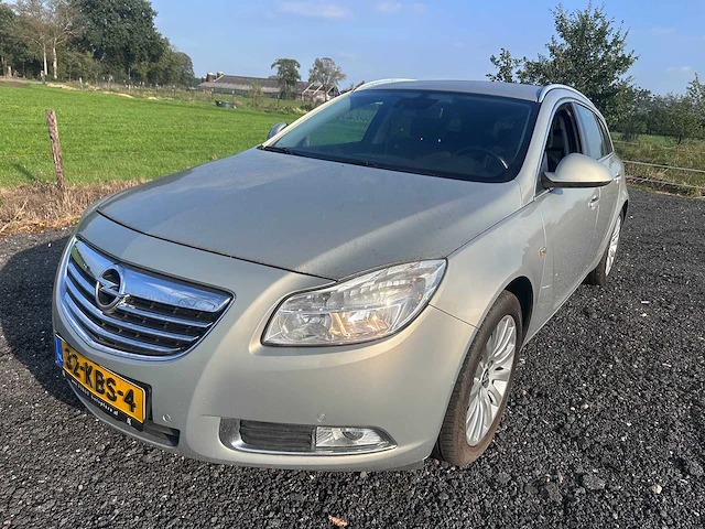 2009 - opel - insignia sports tourer - 1.8 business - 32-kbs-4 - afbeelding 1 van  18