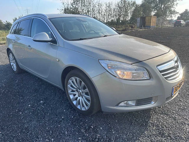 2009 - opel - insignia sports tourer - 1.8 business - 32-kbs-4 - afbeelding 14 van  18