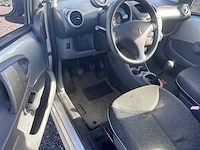 2009 - peugeot - 107 - 1.0-12v sublime - 35-jkt-5 - afbeelding 9 van  15