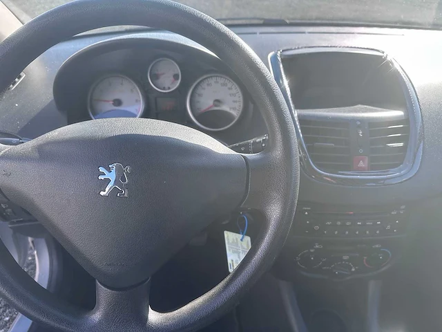 2009 - peugeot - 206 + - 1.1 xs - 12-jxd-9 - afbeelding 19 van  20