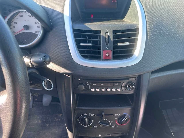 2009 - peugeot - 207 sw - 1.4 vti xs - 81-njt-9 - afbeelding 4 van  20