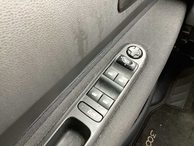 2009 - peugeot - 3008 - 1.6 vti première - personenauto - afbeelding 11 van  12