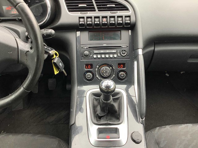 2009 - peugeot - 3008 - 1.6 vti première - personenauto - afbeelding 8 van  12