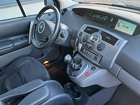 2009 - renault - grand scénic - 2.0-16v tech line - personenauto