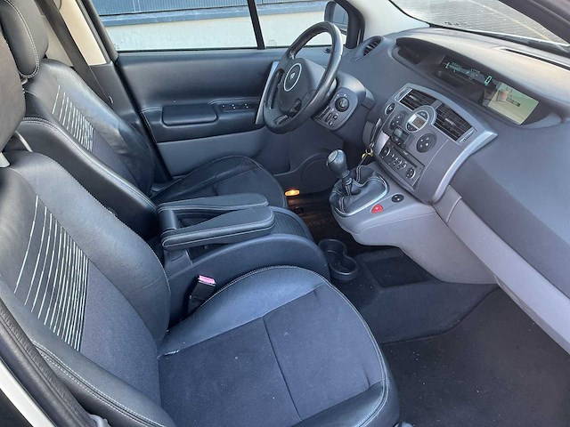 2009 - renault - grand scénic - 2.0-16v tech line - personenauto - afbeelding 10 van  14