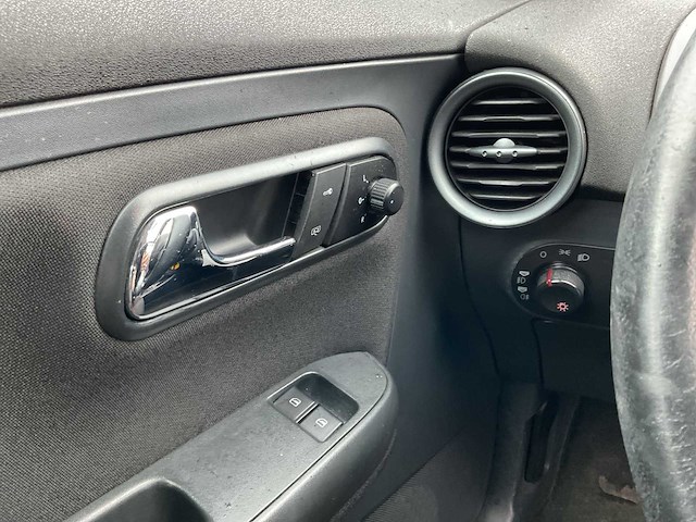 2009 - seat - ibiza - 1.4-16v 25 edition i - personenauto - afbeelding 9 van  10