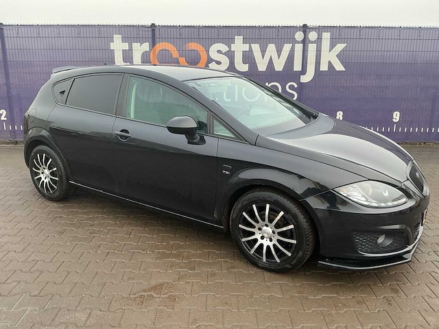 2009 - seat - leon - 1.4 tsi reference - personenauto - afbeelding 4 van  11
