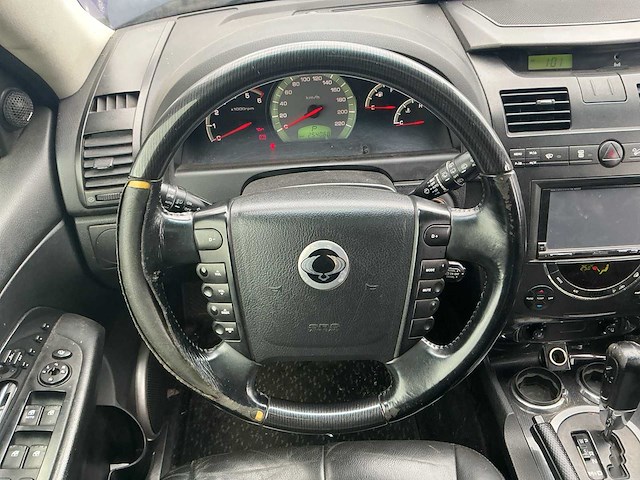 2009 - ssangyong - rexton - rx 270 xvt - bedrijfswagen - afbeelding 2 van  11