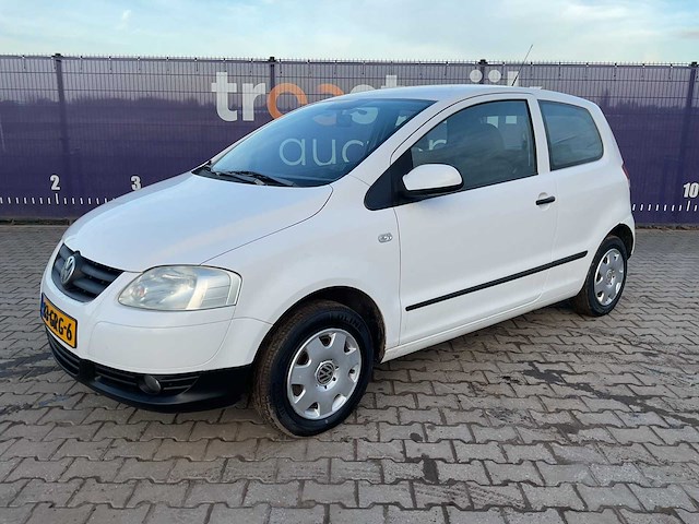 2009 - volkswagen - aardgas/cng - fox - 1.4 trendline - personenauto - afbeelding 1 van  13