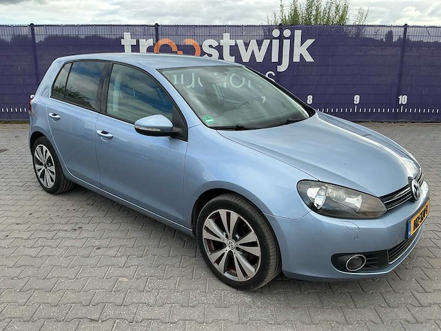 2009 - volkswagen - golf - 1.4 tsi highline - personenauto - afbeelding 2 van  8