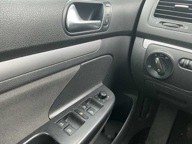 2009 - volkswagen - golf variant - 1.4 tsi comfortline - personenauto - afbeelding 11 van  12