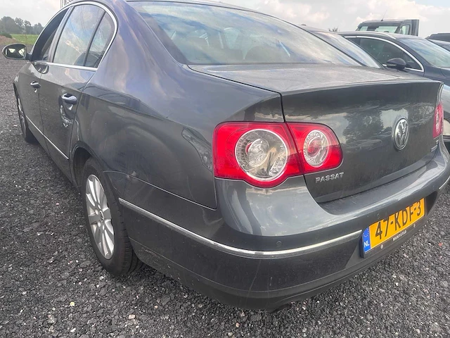 2009 - volkswagen - passat - 1.4 tsi comfl. bluem - 47-kdf-3 - afbeelding 11 van  18