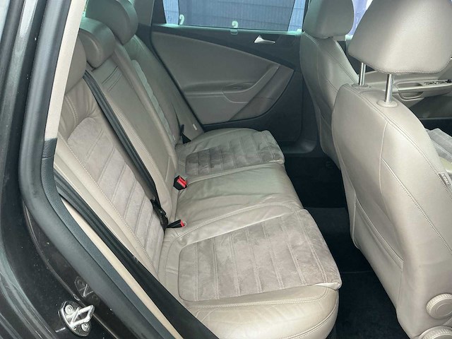 2009 - volkswagen - passat variant - 1.4 tsi trendline - personenauto - afbeelding 13 van  14
