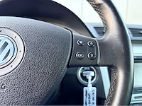 2009 - volkswagen - passat variant 2.0 ffsi highline - personenauto - afbeelding 7 van  19