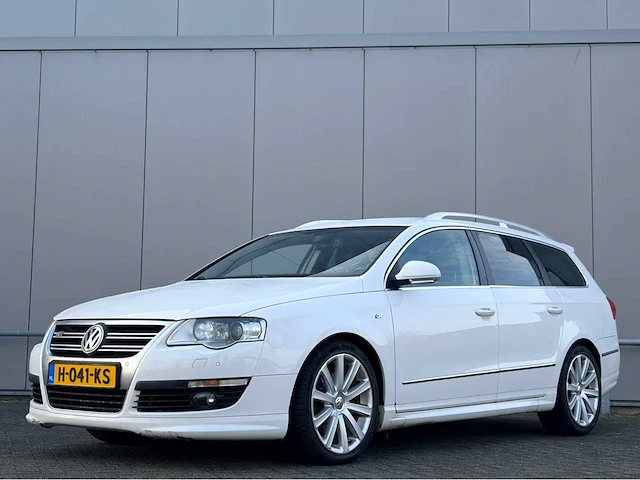 2009 - volkswagen - passat variant 2.0 ffsi highline - personenauto - afbeelding 1 van  19